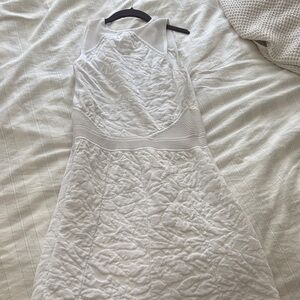 Parker elegant White Sleeveless Dress